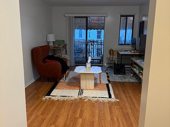 4th image of 31-54 38th St #3R