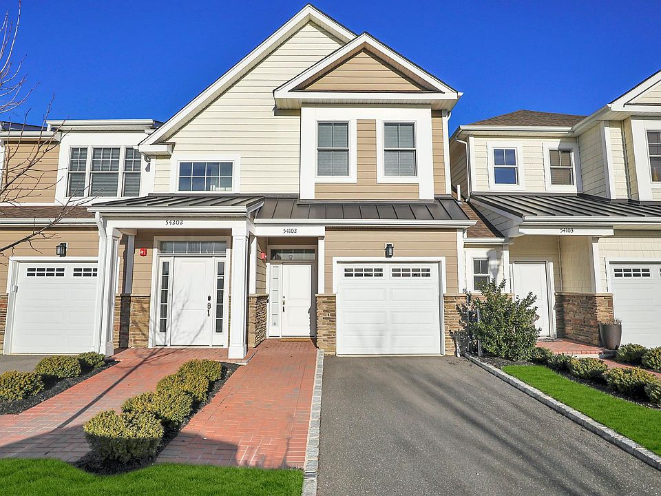 1st image of 54102 Spruce Pond Cir #54102