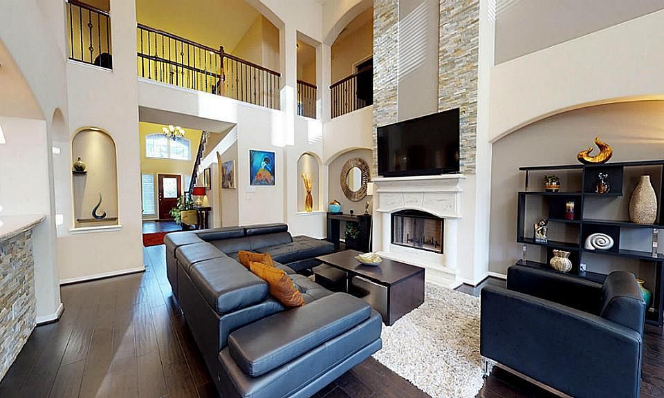 1st image of 6114 Vadini Shores Ln