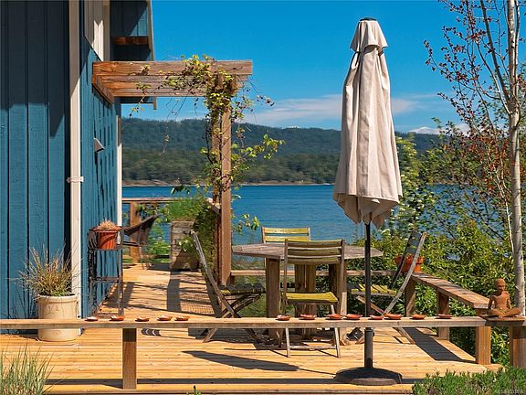 4th image of 1607 N Beach Rd