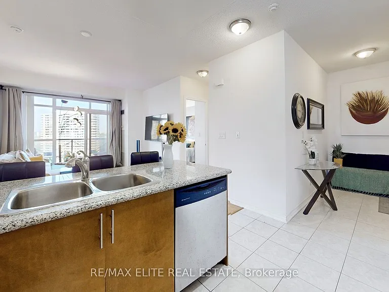 133 Wynford Dr #1608 — Photo 13