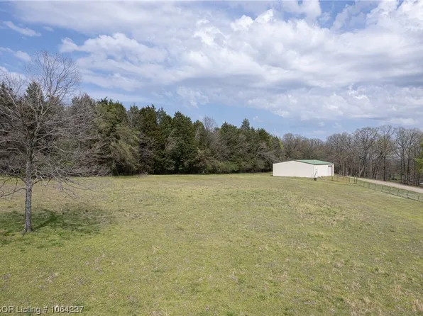 108184 S 4803rd Rd, Muldrow, OK 74948