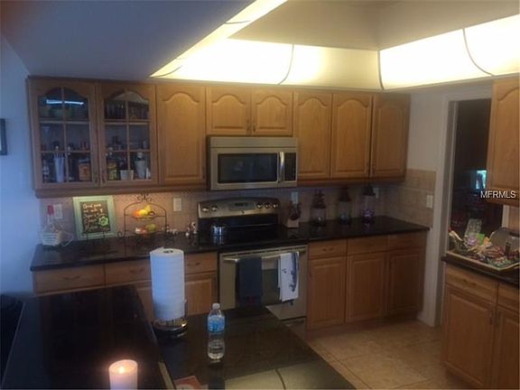 3rd image of 516 Magnolia Ave