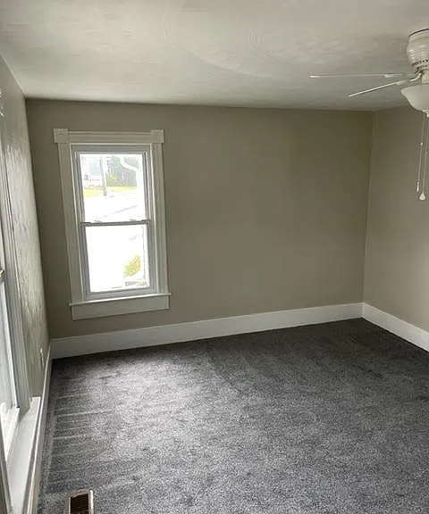 736 Park St — Photo 12