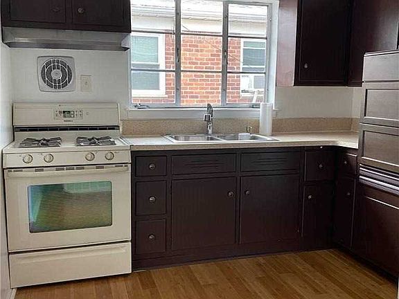 2nd image of 15-20 201st St #2