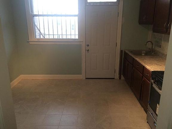 3rd image of 6158 W Grand Ave #2
