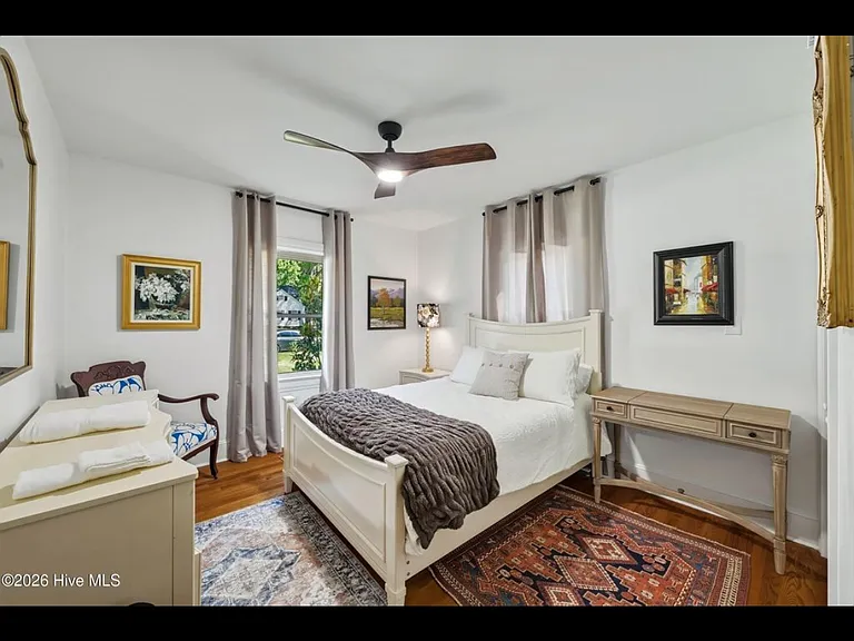 611 Clark Dr — Photo 14