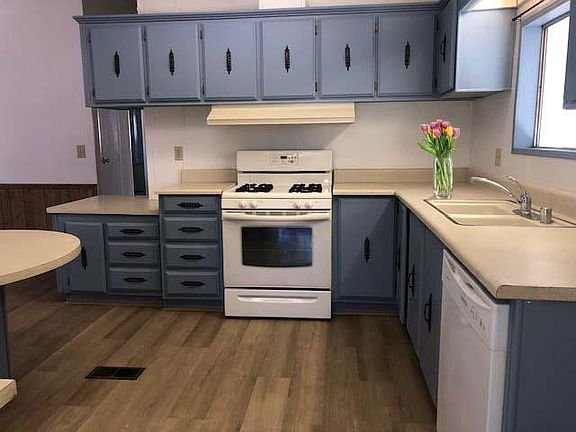 4th image of 31100 Fretwell Ave