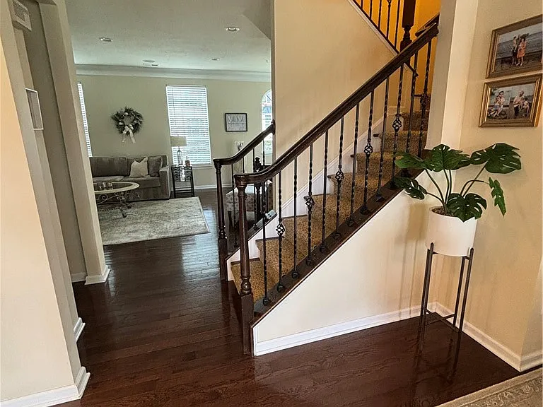 607 Shelley Ln — Photo 23