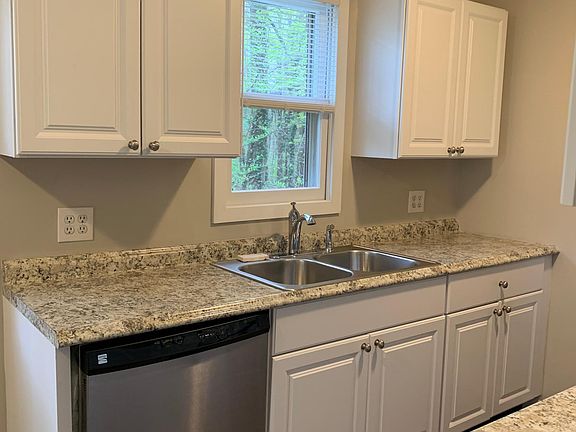 Completely updated kitchen with full size dishwasher.