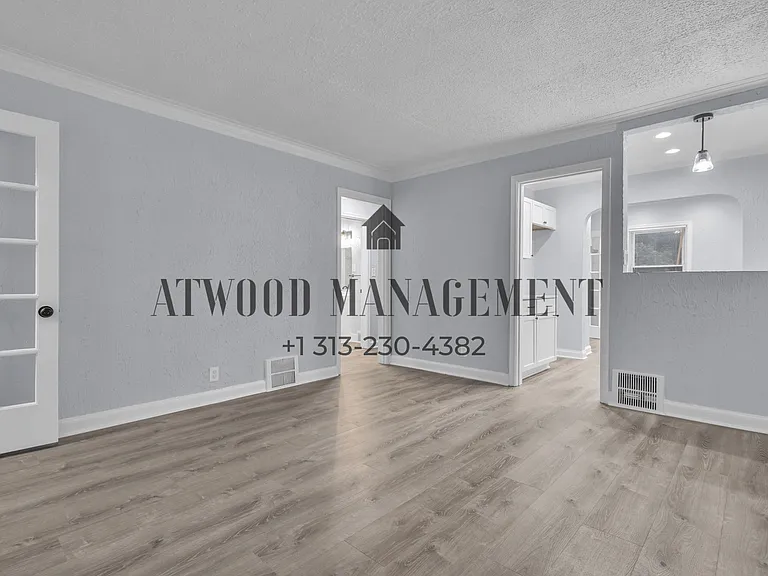 13500 Stahelin Rd — Photo 3