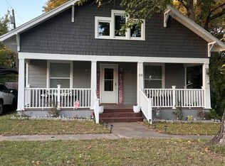 218 E 12th St, Chanute, KS 66720