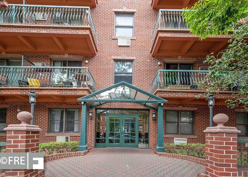 1st image of 344 Degraw St APT 1A