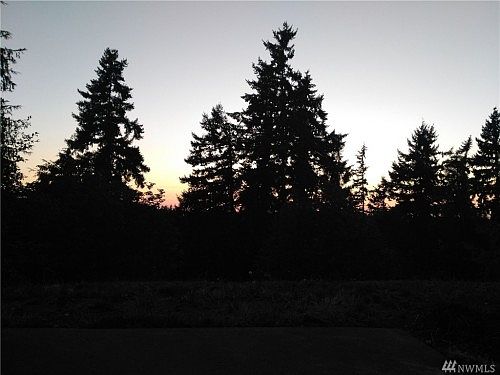 1st image of 10613 189th Ave E