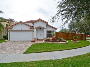 51 Via Firenza Way, Davie, FL 33325