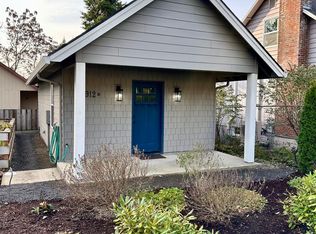 912 Grove St UNIT B, Vancouver, WA 98661
