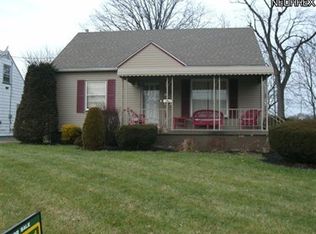 2058 Thalia Ave, Youngstown, OH 44514