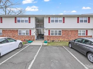 4 Pennsylvania Dr #D, Old Bridge, NJ 08857
