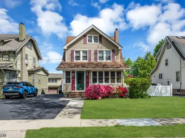1281 Longfellow Ave, Teaneck Twp., NJ 07666