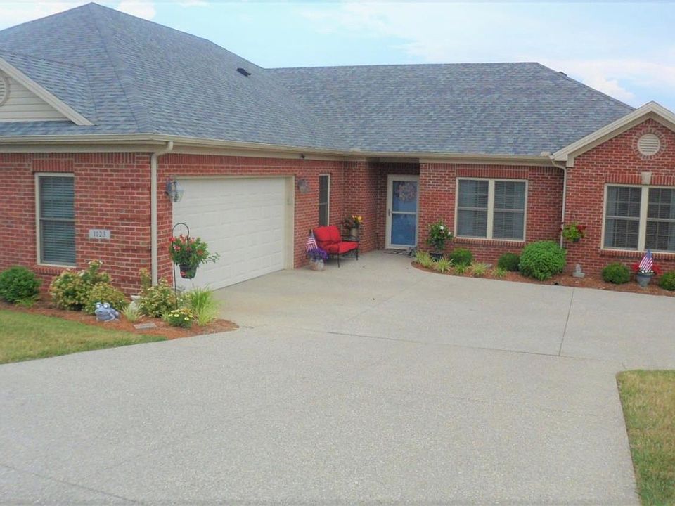 1st image of 1123 Leawood Dr