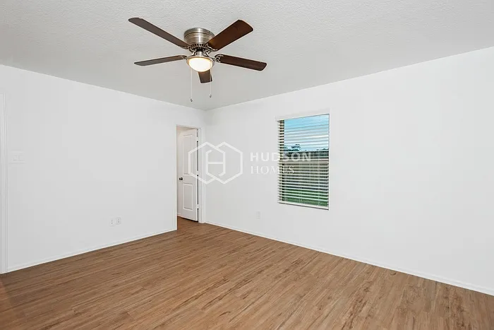 937 Gentle Moss Dr — Photo 6