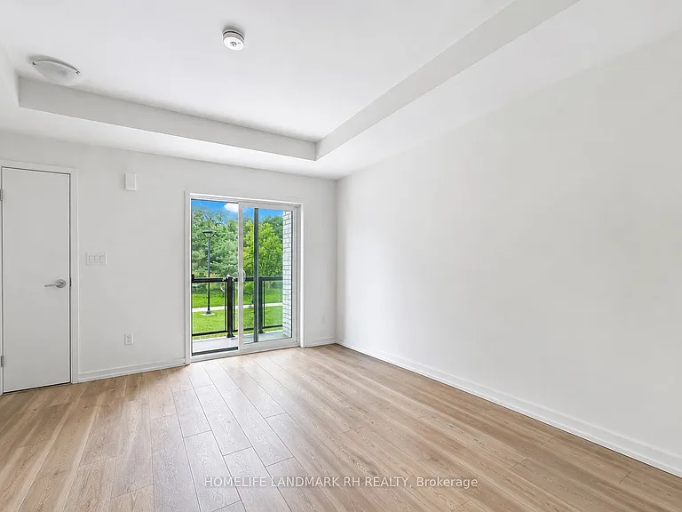 26 Lytham Green Cir #5 — Photo 3