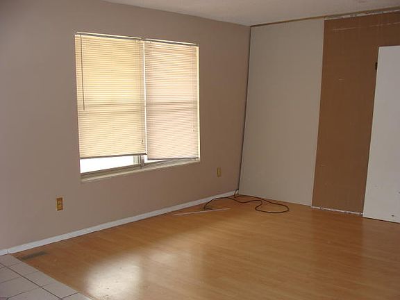 3rd image of 12000 El Camara Dr
