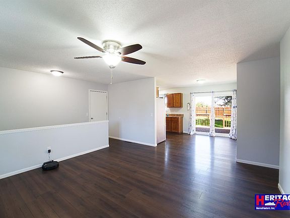 4th image of 310 Oldweiler Dr