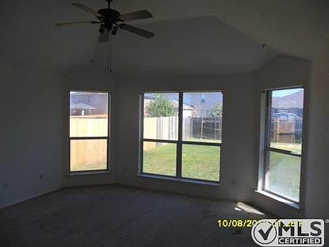3rd image of 1248 Old Oak Dr