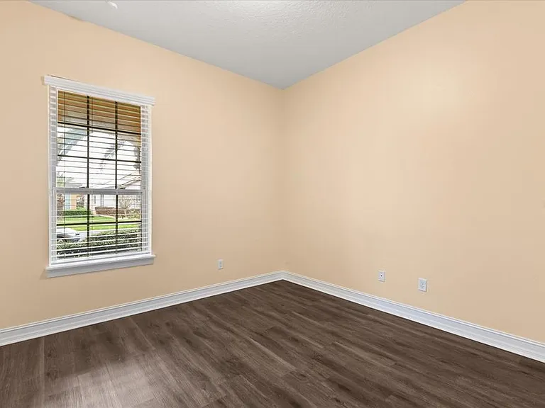7231 Sangalla Dr — Photo 30