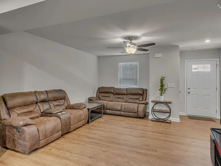 2757 Thornton Grove Blvd #102 — Photo 4