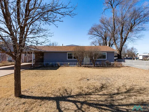 212 N Lamar St, Texico, NM 88135
