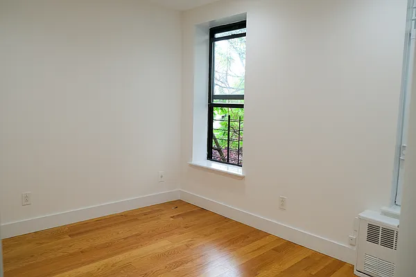 Rented by Bohemia Realty Group | media 9