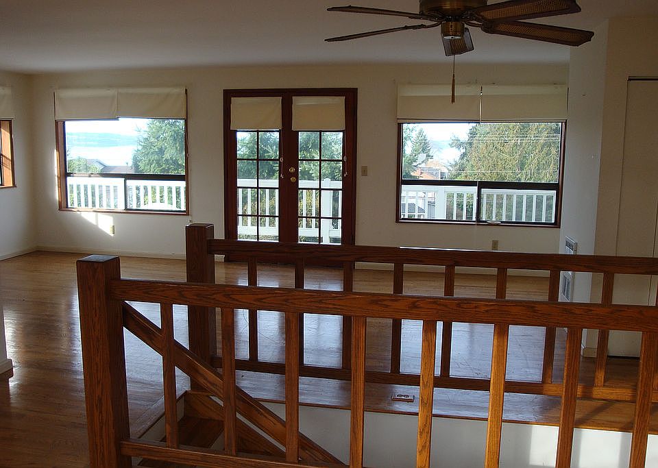 Upstairs multi-purpose room