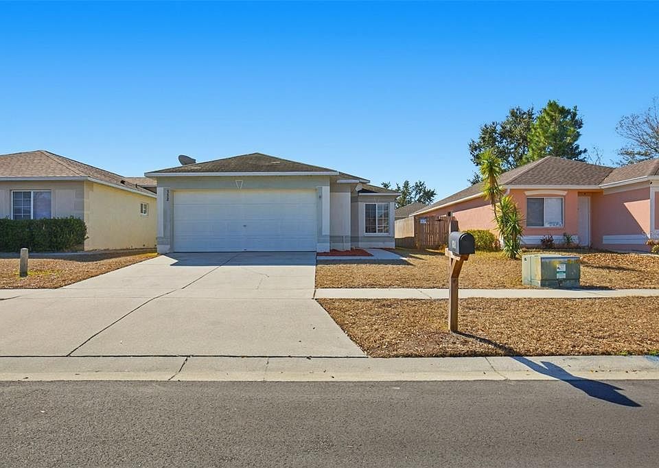 1st image of 532 Scarlet Maple Ct