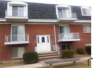 2102 Tower Blvd APT 303, Lorain, OH 44053