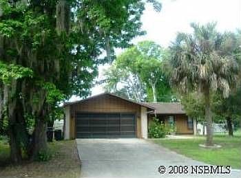 1st image of 2110 Queen Palm Dr