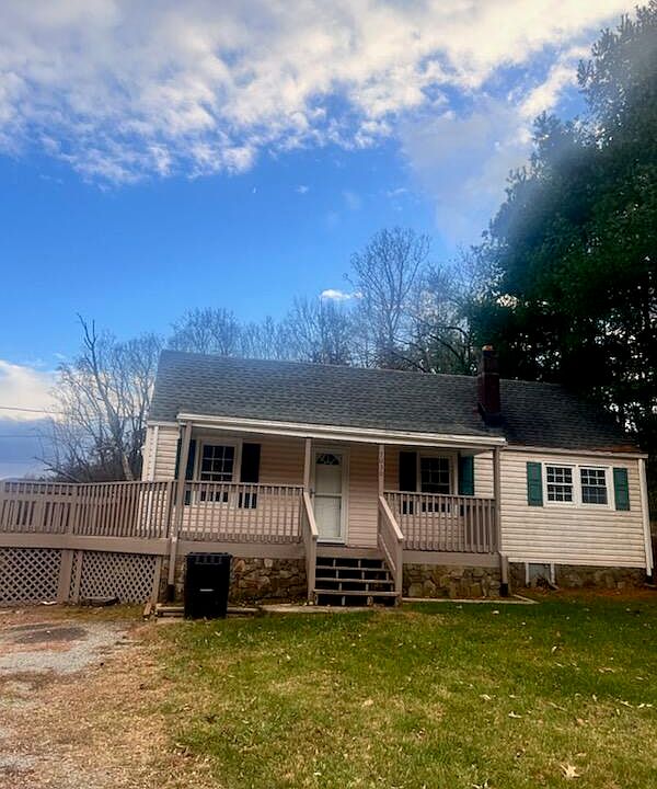 1st image of 7030 Mount Chestnut Rd