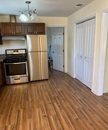 4th image of 234 16th St