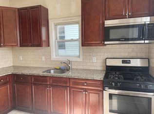 287 Van Nostrand Ave Floor 2, Jersey City, NJ 07305
