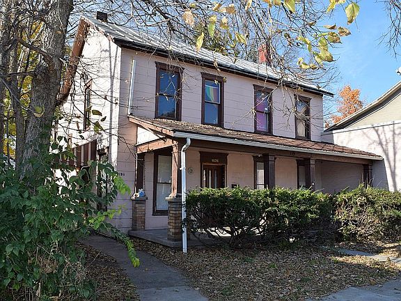 3rd image of 119 N 1st St