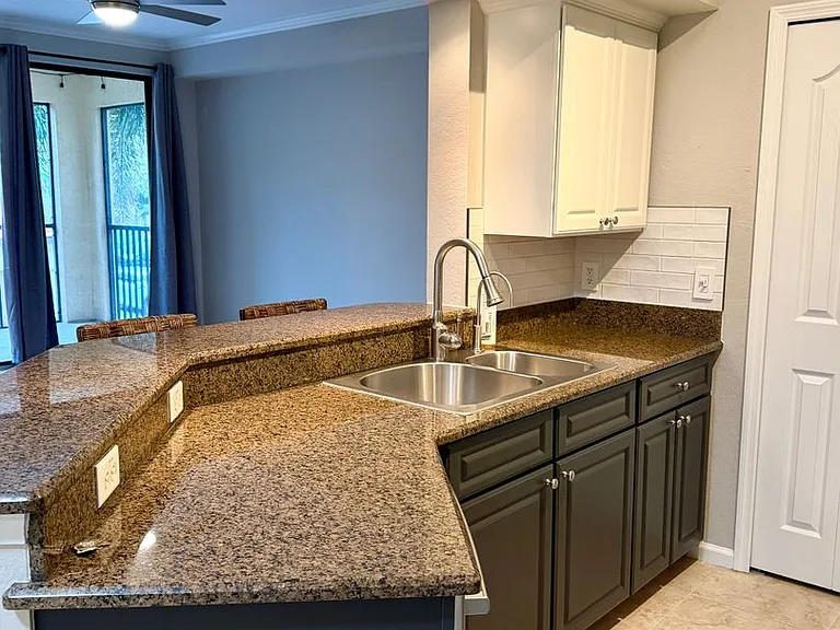 12965 Positano Cir #201 — Photo 16