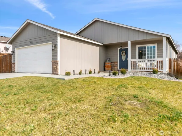 705 N Lyle Avenue, East Wenatchee, WA 98802