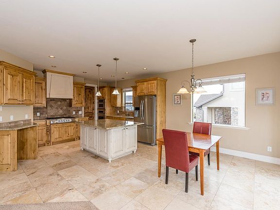 5th image of 1508 S Sage View Ct