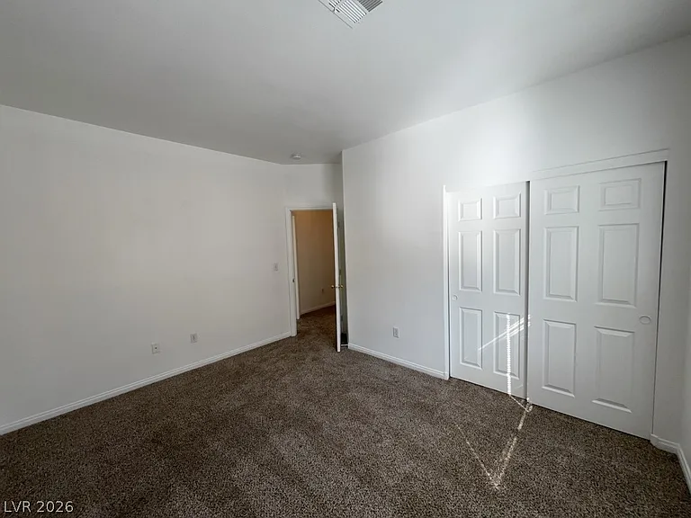 4915 E Russell Rd #142 — Photo 5