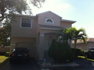 11825 NW 13th St, Pembroke Pines, FL 33026