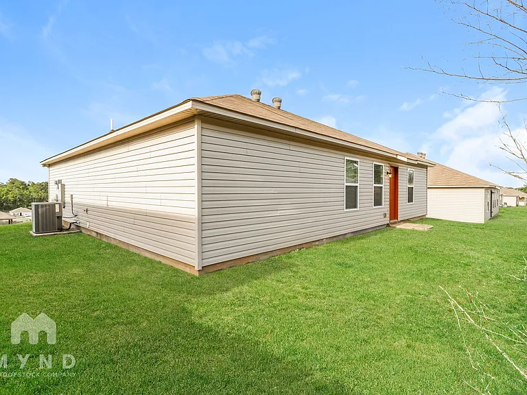 11309 Bock Rd — Photo 17