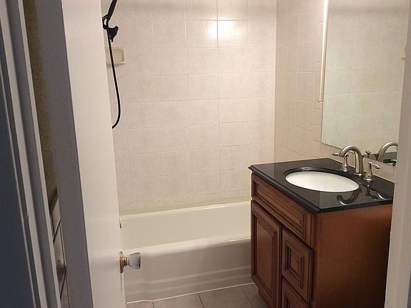 5th image of 1507 Highland Ave APT B202