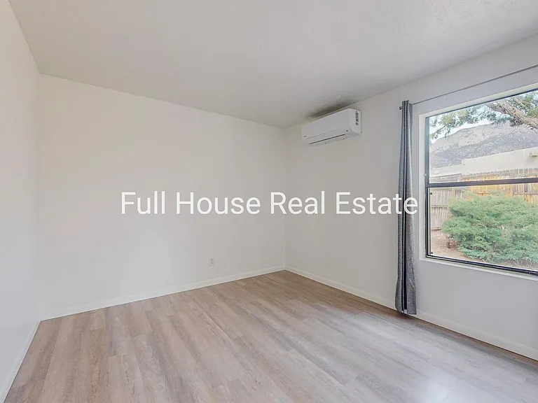 876 Tramway Lane Ct NE — Photo 22