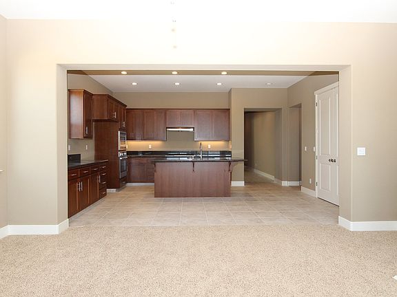 4th image of 1564 Santana Ranch Dr